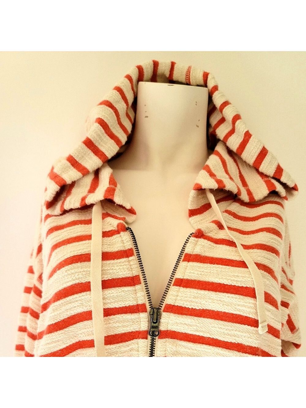 Gap Women's Red & White Striped Full Zip Hoodie Size M